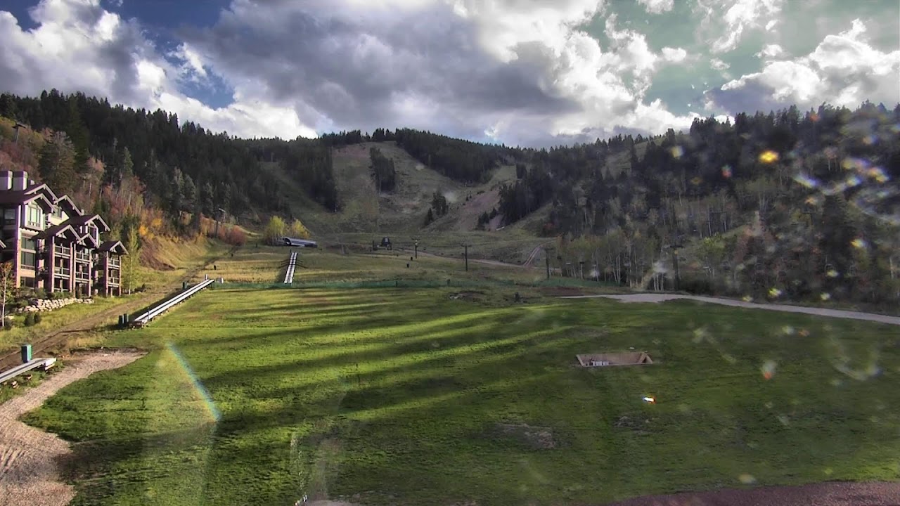 Deer Valley Snow Park Lodge webcam