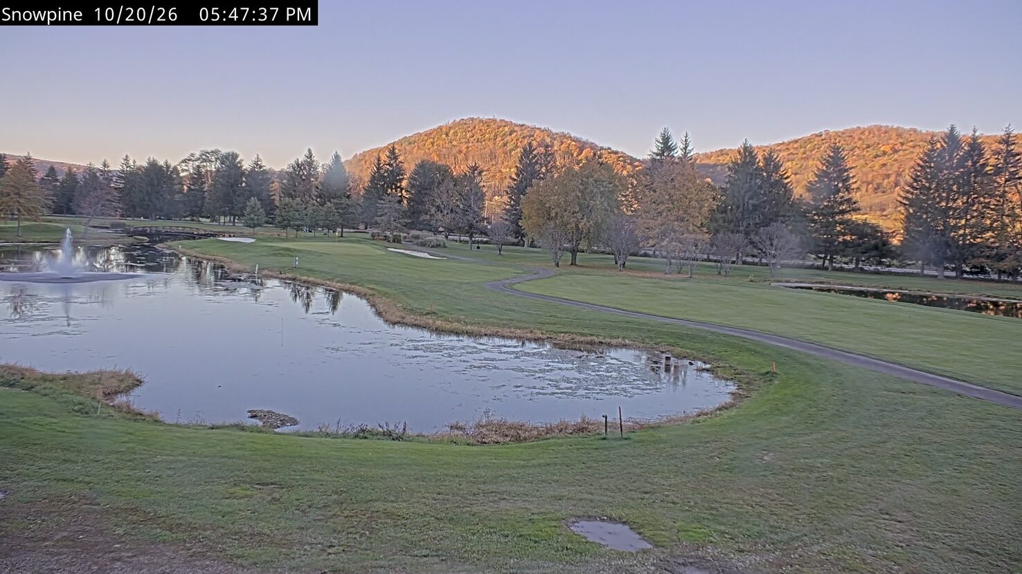 Holiday Valley Snowpine webcam