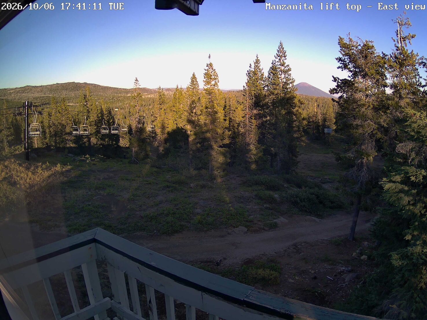 Hoodoo East Black Butte webcam