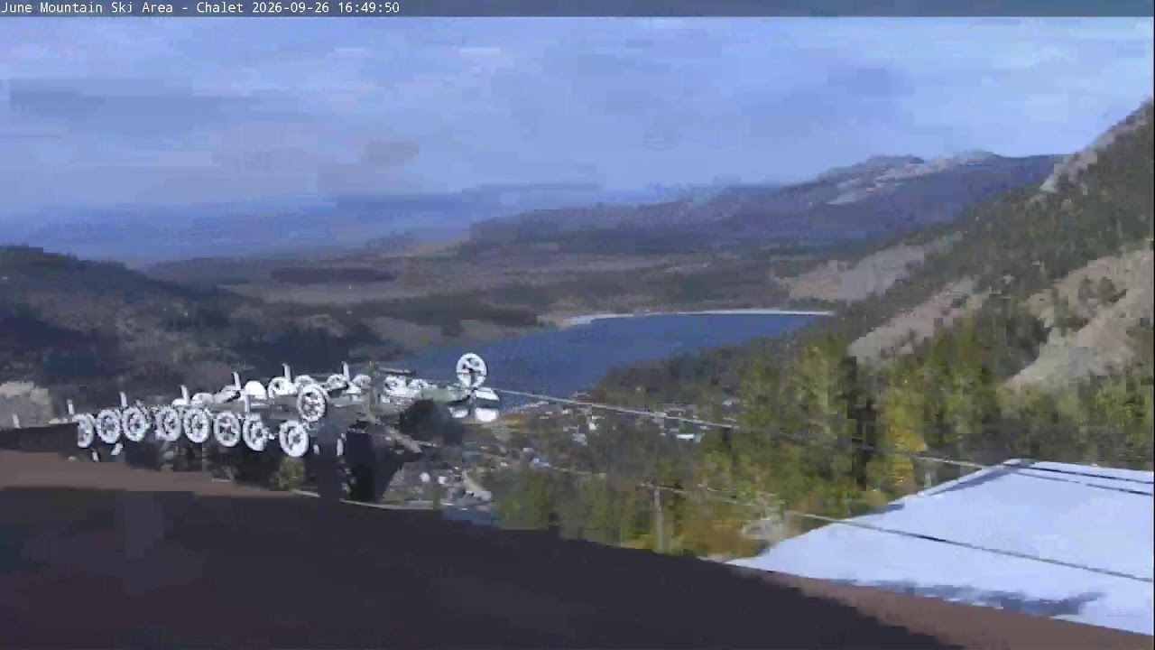 June Mountain June Chalet webcam