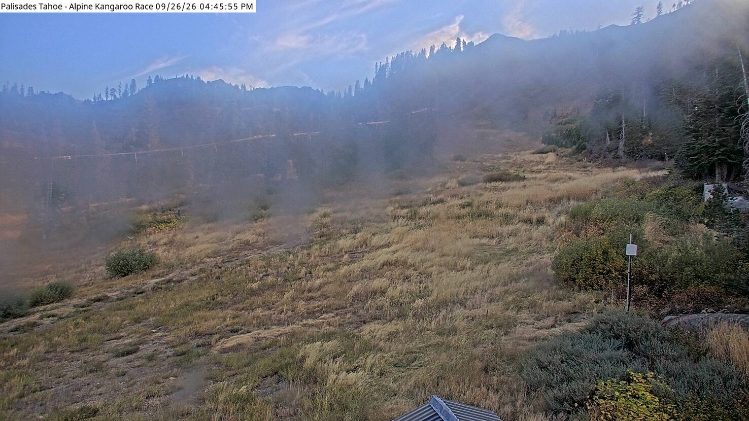 Alpine Meadows Kangaroo Race webcam