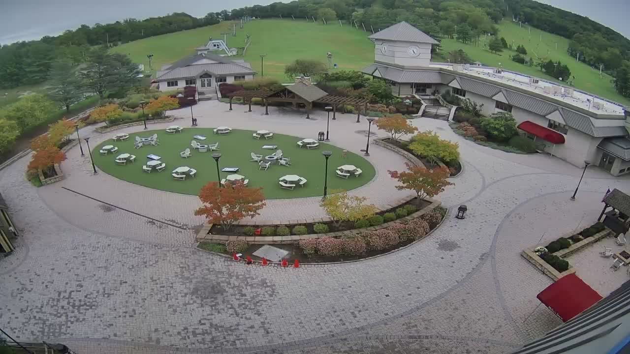 Liberty Courtyard webcam