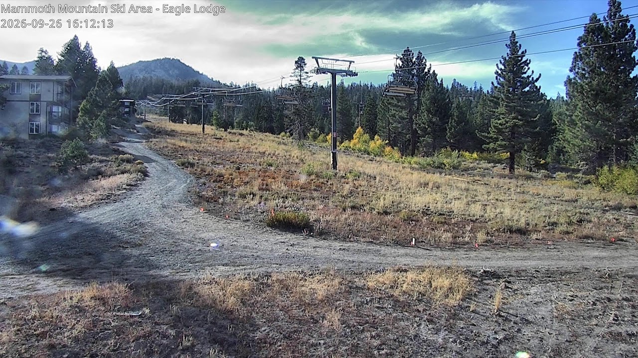 Mammoth Eagle Lodge webcam
