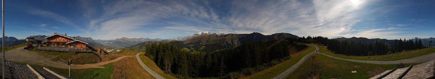 Megeve Panoramique 360 deg webcam