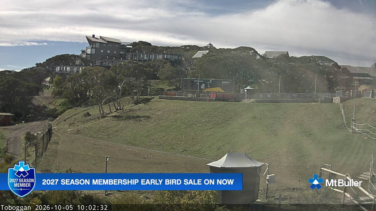 Mt Buller Village Toboggan Park webcam