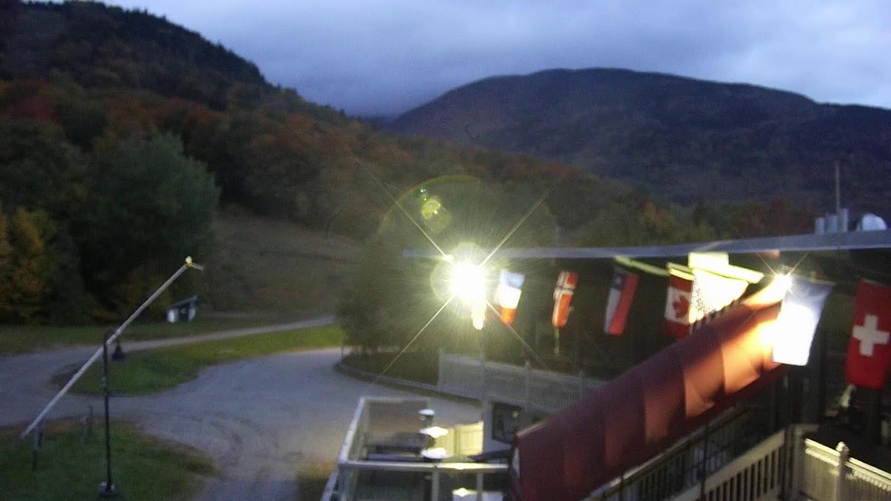 Smugglers Base Lodge webcam