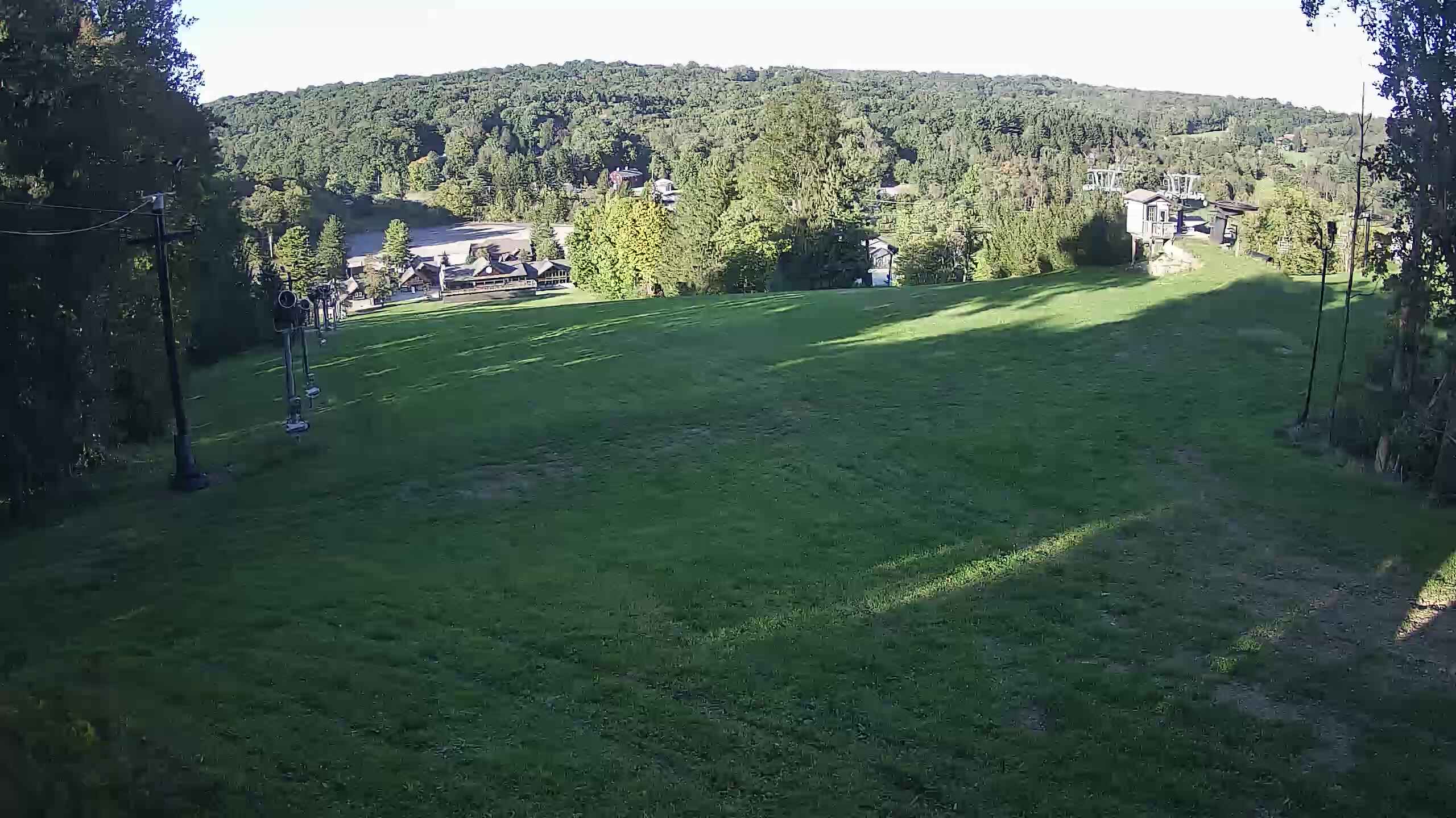 Snow Trails Mt. Mansfield Double Lift webcam