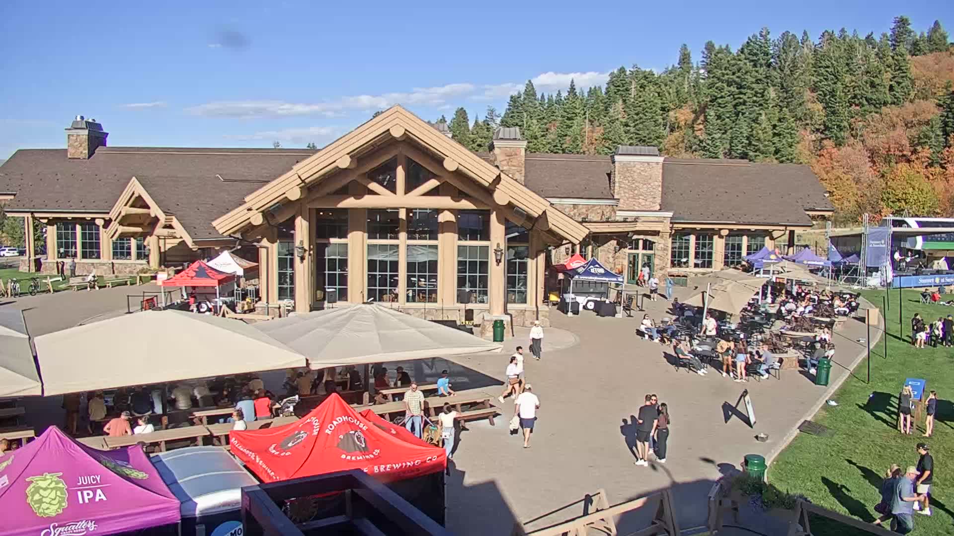 Snowbasin Earls Plaza webcam