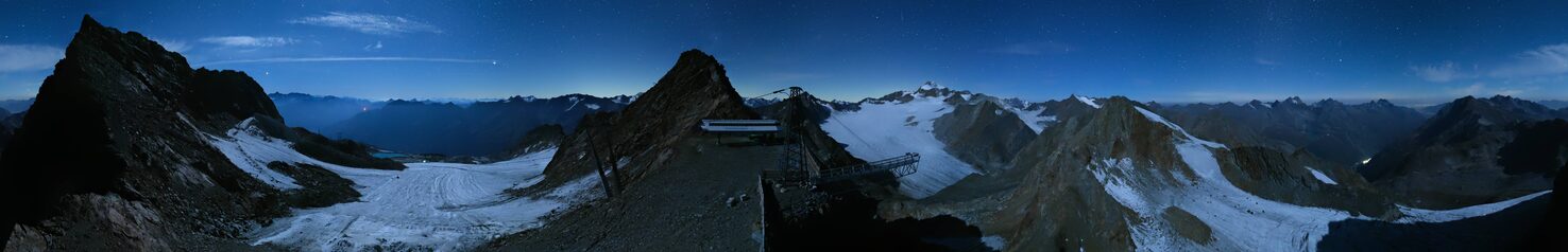 Solden near Top of Tiefenbachbahn webcam