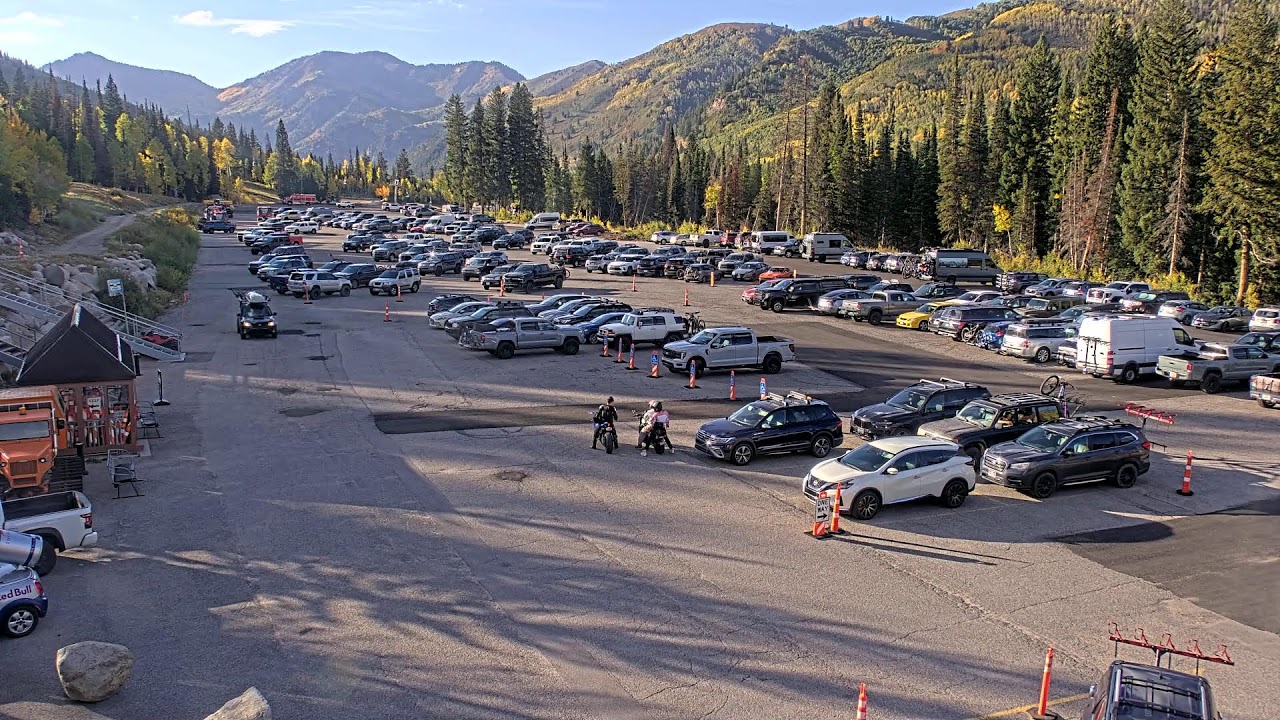 Solitude Moonbeam Parking Lot webcam