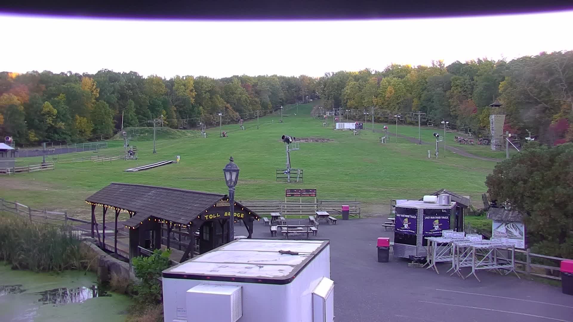 Spring Mountain Base Area webcam