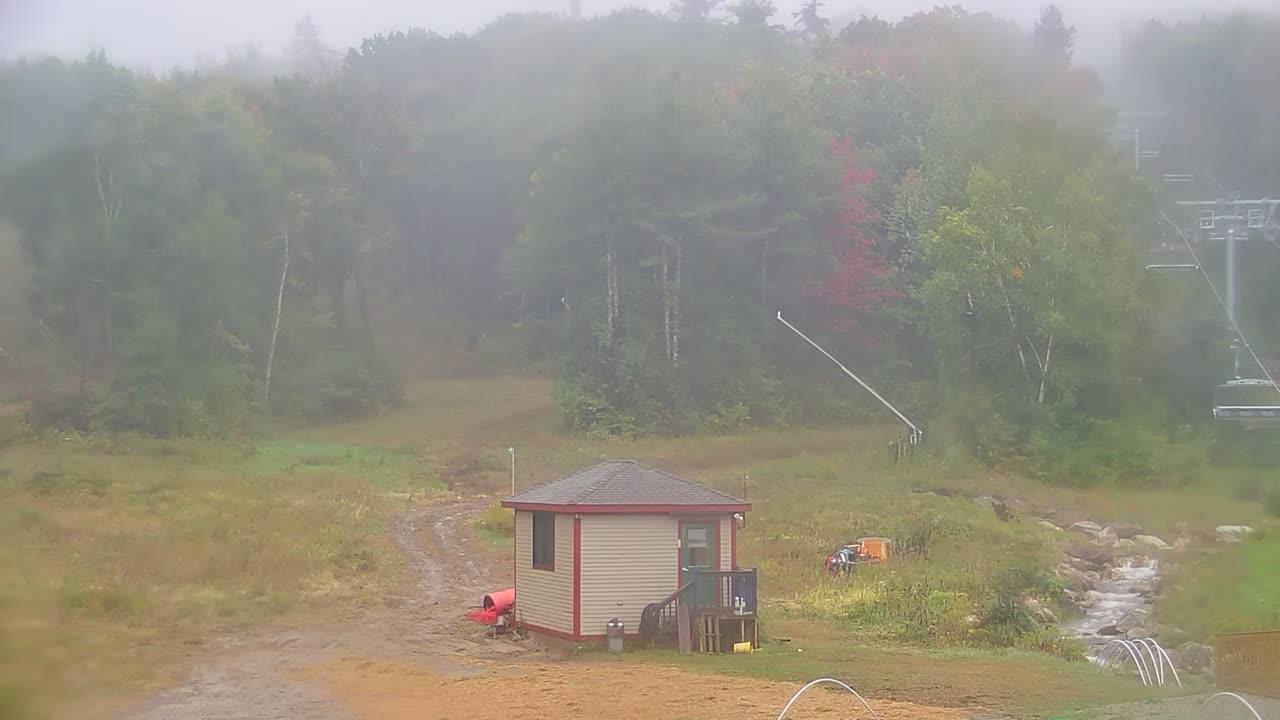 Wachusett Mountain Summit webcam