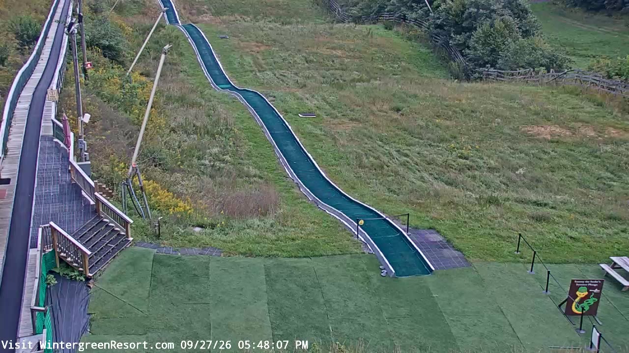 Wintergreen Slopeside webcam
